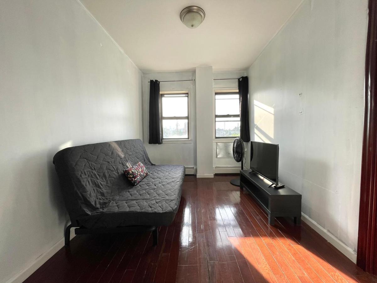 Appartamento 2br Elevator Apt 10min To Lga Airport 1min To Train! New York